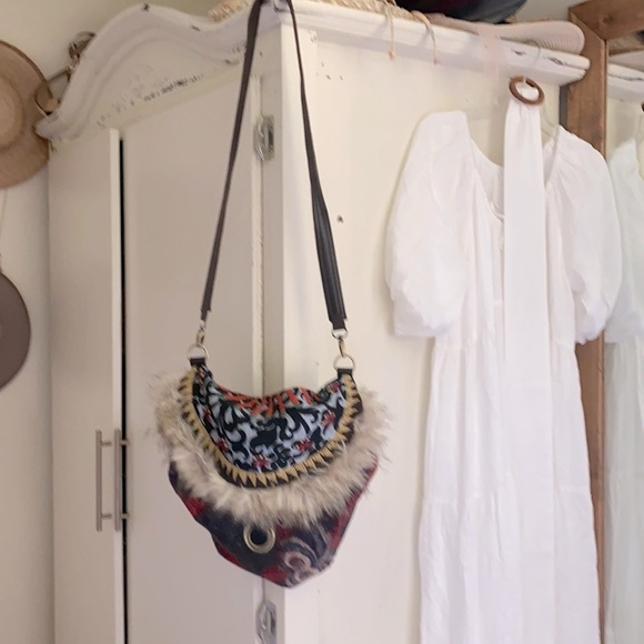 Desigual - Picture 1 of 8